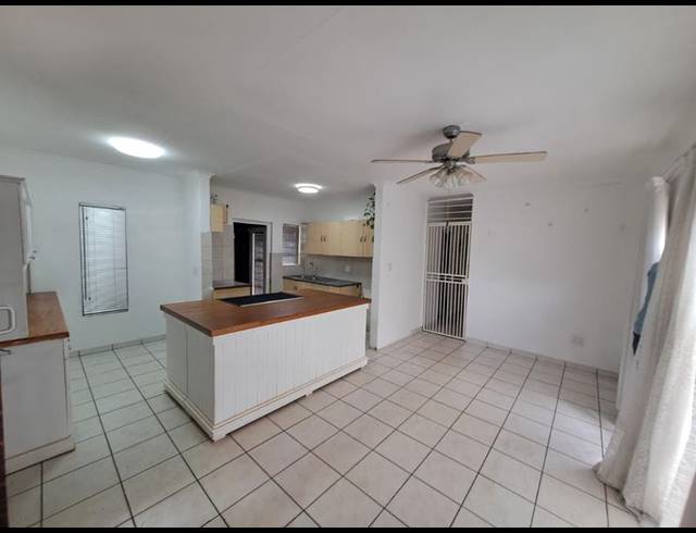 2 BEDROOM HOUSE FOR SALE IN WANNENBURGHOOGTE